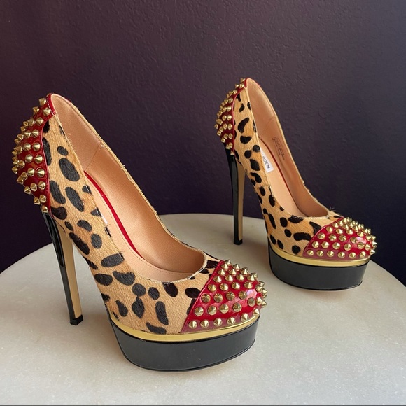 Steve Madden Shoes - Steve Madden Platform Gold Spiked Stiletto